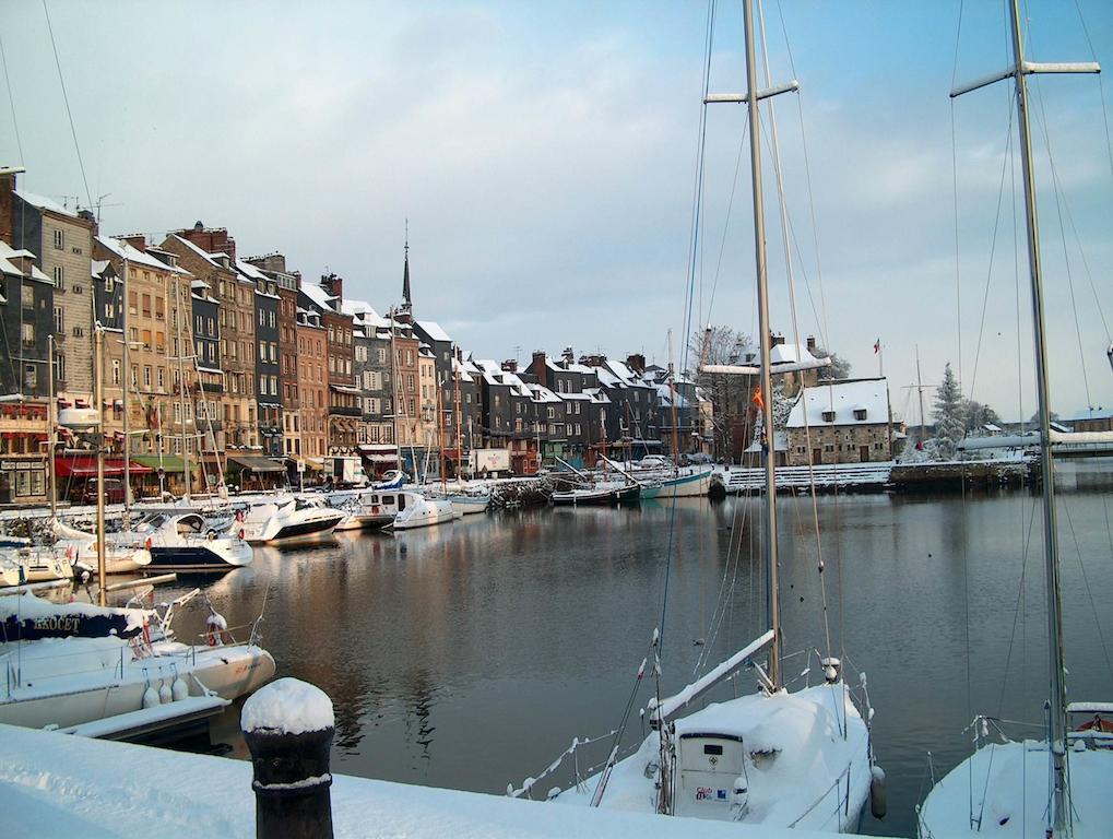 Au 14 Honfleur Parking Prive Appartement Kamer foto
